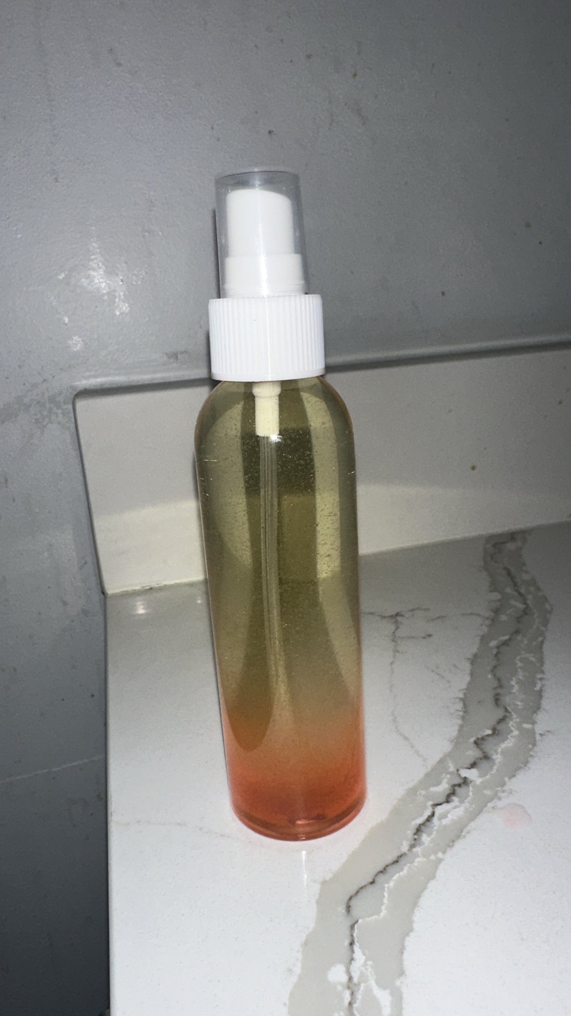 GLOSSY BAWDY OIL